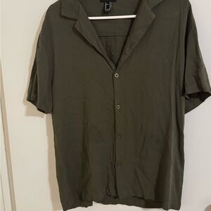 Forever 21 Men's Khaki Top